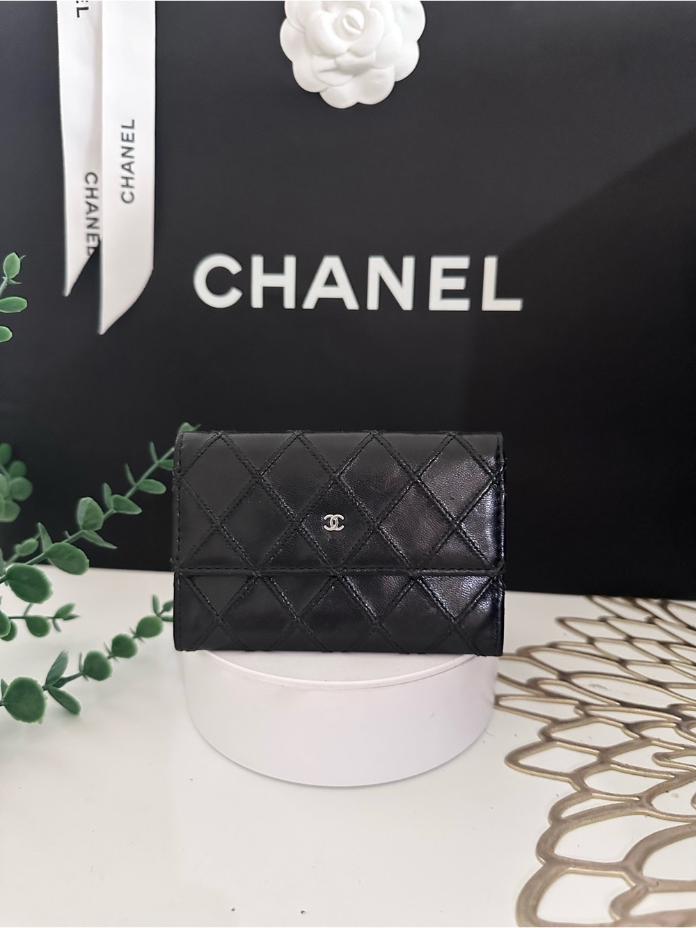 CHANEL Card Holder Quilted - Picture 5 of 11